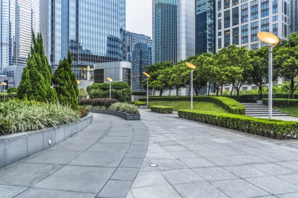 Commercial Hardscaping in Brentwood