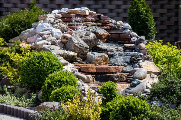 River Rock Landscaping in Brentwood