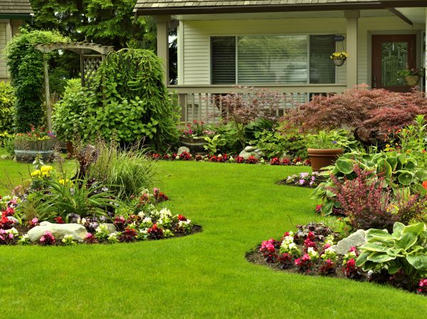 Flower Garden Planting in Brentwood