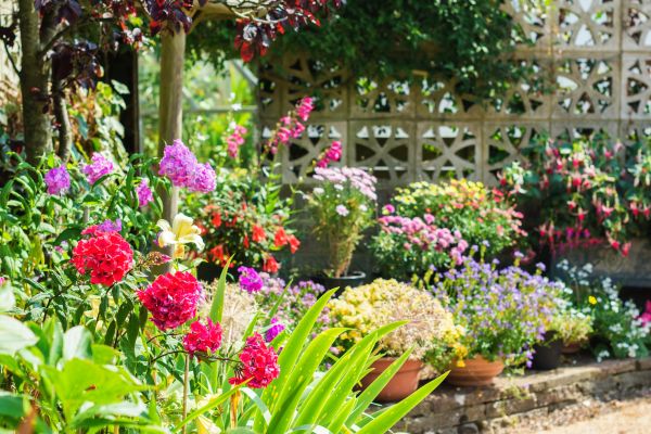 Spring Garden Maintenance in Brentwood