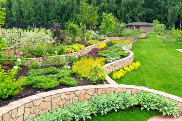 Home Garden Landscaping in Brentwood