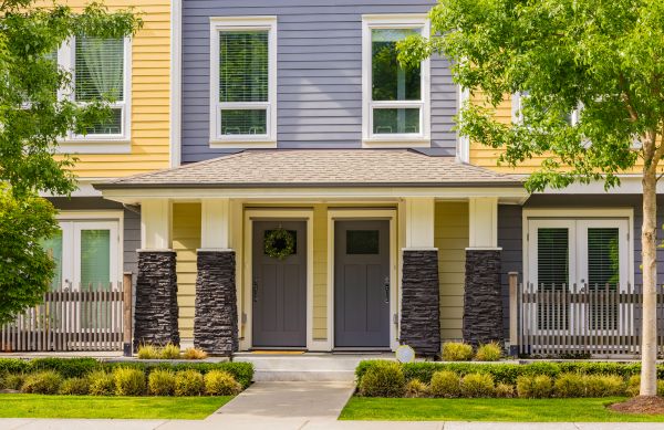 Townhouse Landscaping in Brentwood